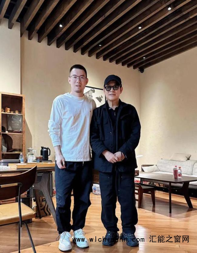 网友偶遇62岁李连杰 直呼不敢认 岁月痕迹引热议