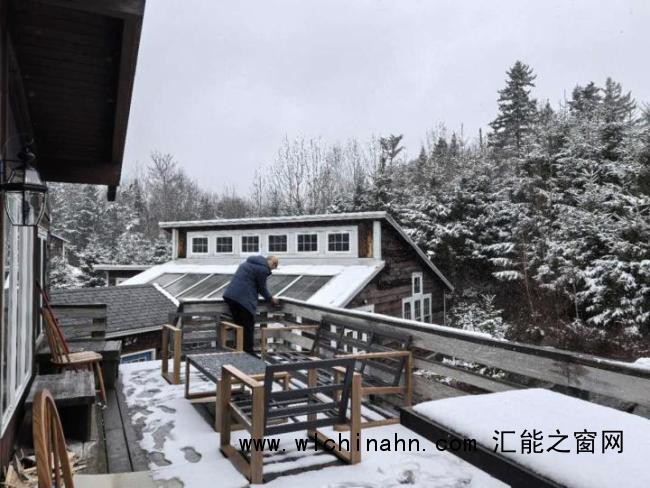 外贸商家：美国客户仍在下千万大单 关税难挡订单潮