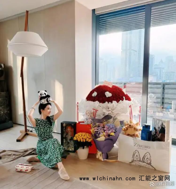 刘亦菲晒38岁生日照