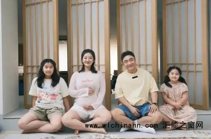 乔杉和妻子莫丹发文官宣三胎得子