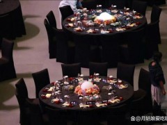 董璇带着小酒窝到处合影 究竟发生了什么？