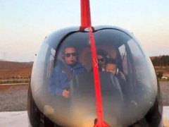 男子带妻儿开直升机回老家过元旦，沿途永州大地的美好景色清晰可见！