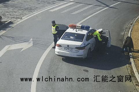 87岁老人想妈妈 拄拐走5小时回娘家