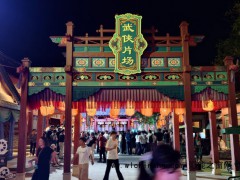 反差拉满！年轻人在横店演反派 阿姨们演娘娘 横店短剧体验火出圈